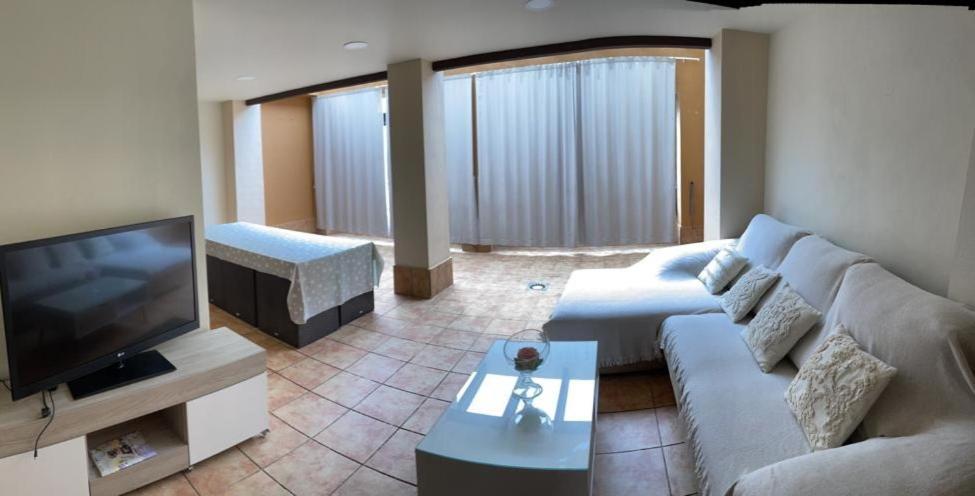 Los Pelicanos Apartamento Apartment Уелва Екстериор снимка