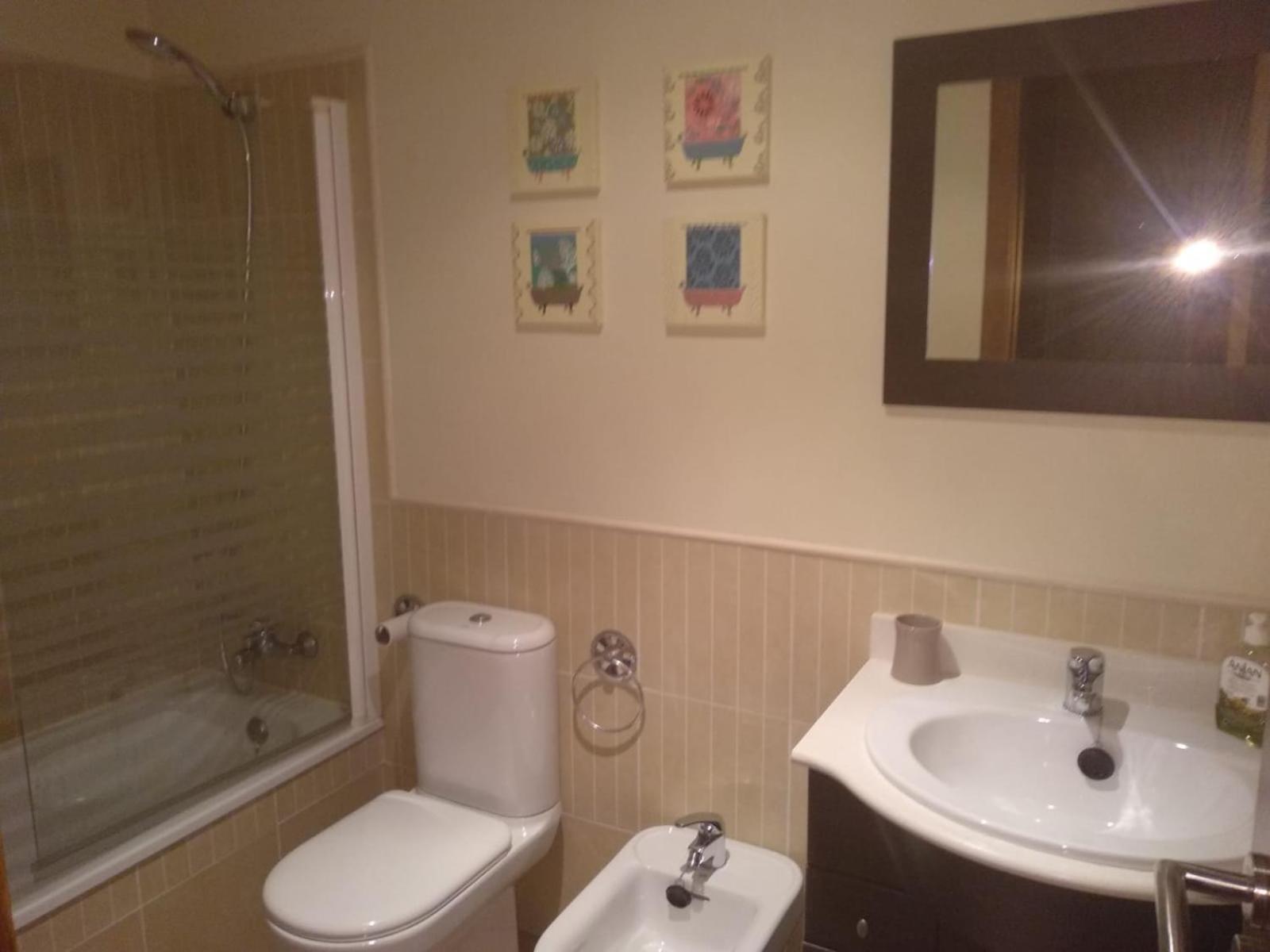 Los Pelicanos Apartamento Apartment Уелва Екстериор снимка